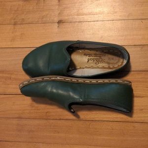 Sabah Loafers Denali Green Womens 37